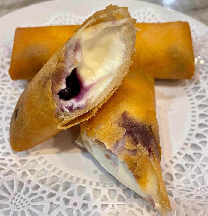 Blueberry cheese cake spring roll