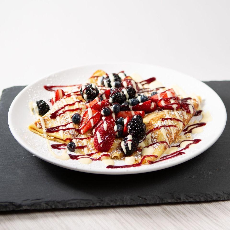 Wildberry Crepes – Sheikah Plate