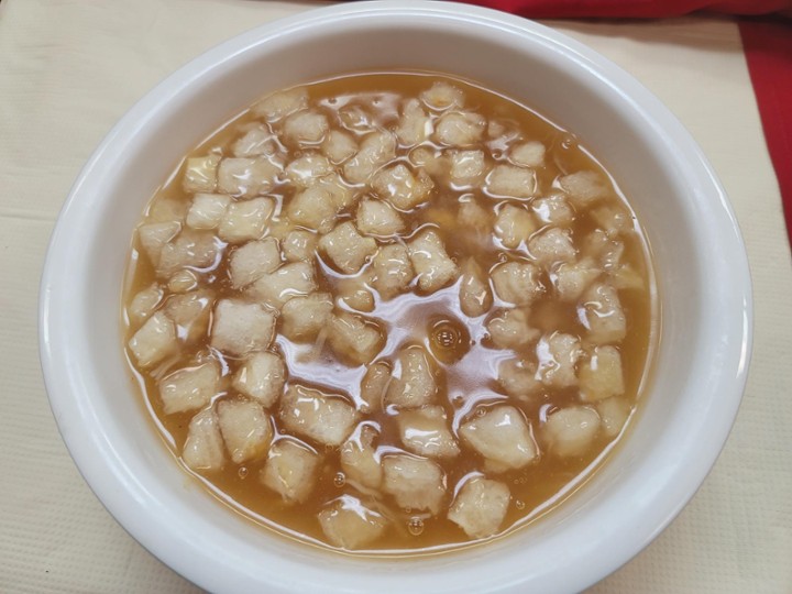 T10 瑶柱鱼肚羹Dried Scallop & Fish Maw Soup
