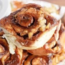 Apple Cinnamon Sticky Bun