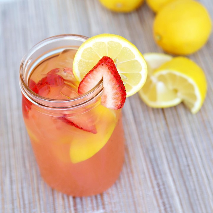 Handpressed Strawberry Lemonade
