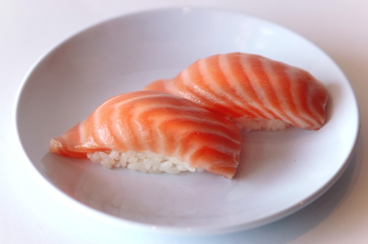 Salmon Nigiri