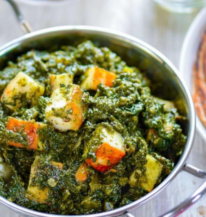 LASSOUNI SAAG PANEER