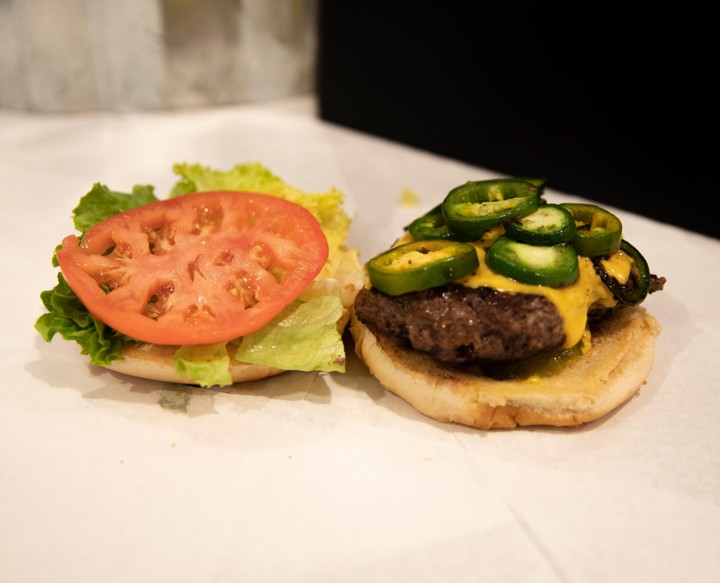 Grilled Jalapeño Cheeseburger