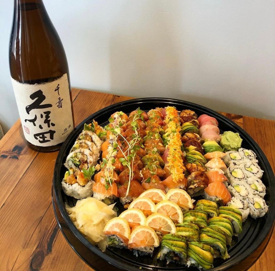 Sushi tray C (4-5 people)*