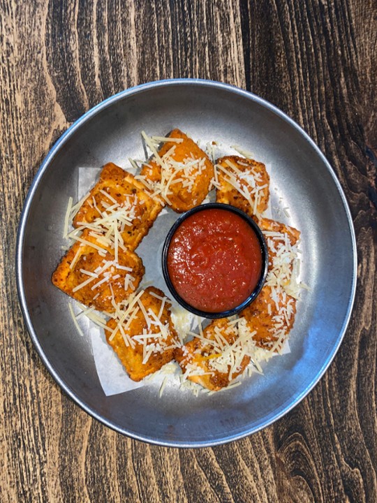 FRIED RAVIOLI W/MARINARA