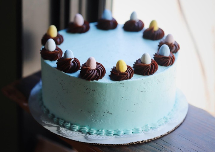 Robin's Egg Cake