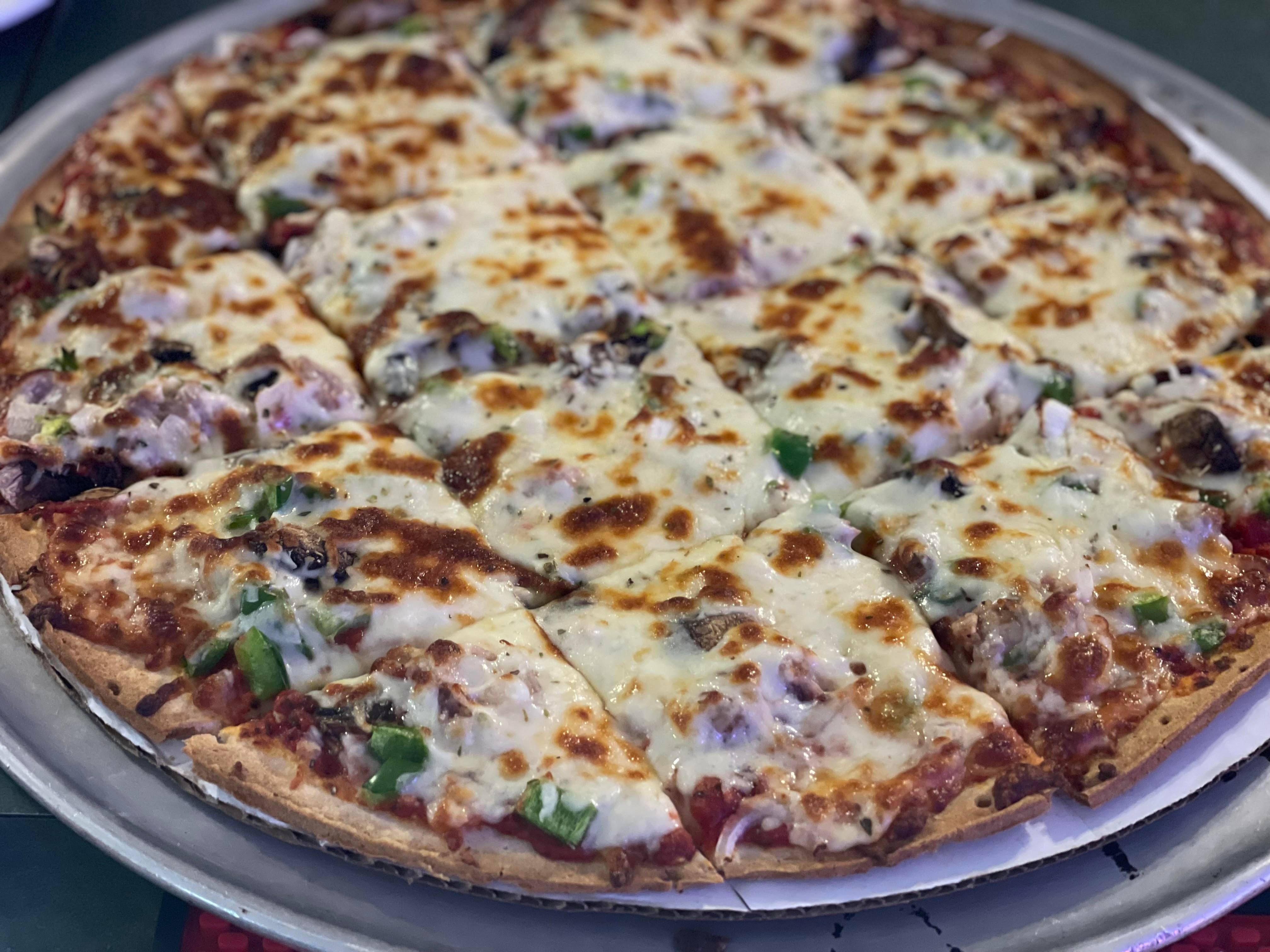 16" House Classic Pizza