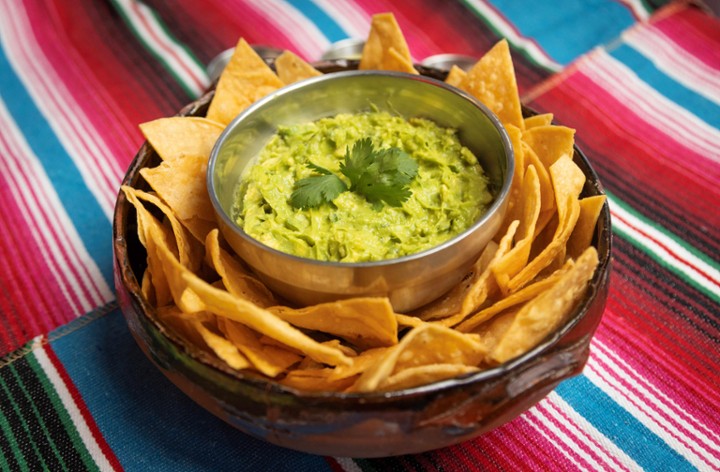 CHIPS & GUACAMOLE