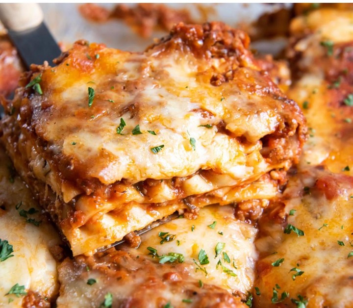 MEAT LASAGNA (PRICE PER PERSON)