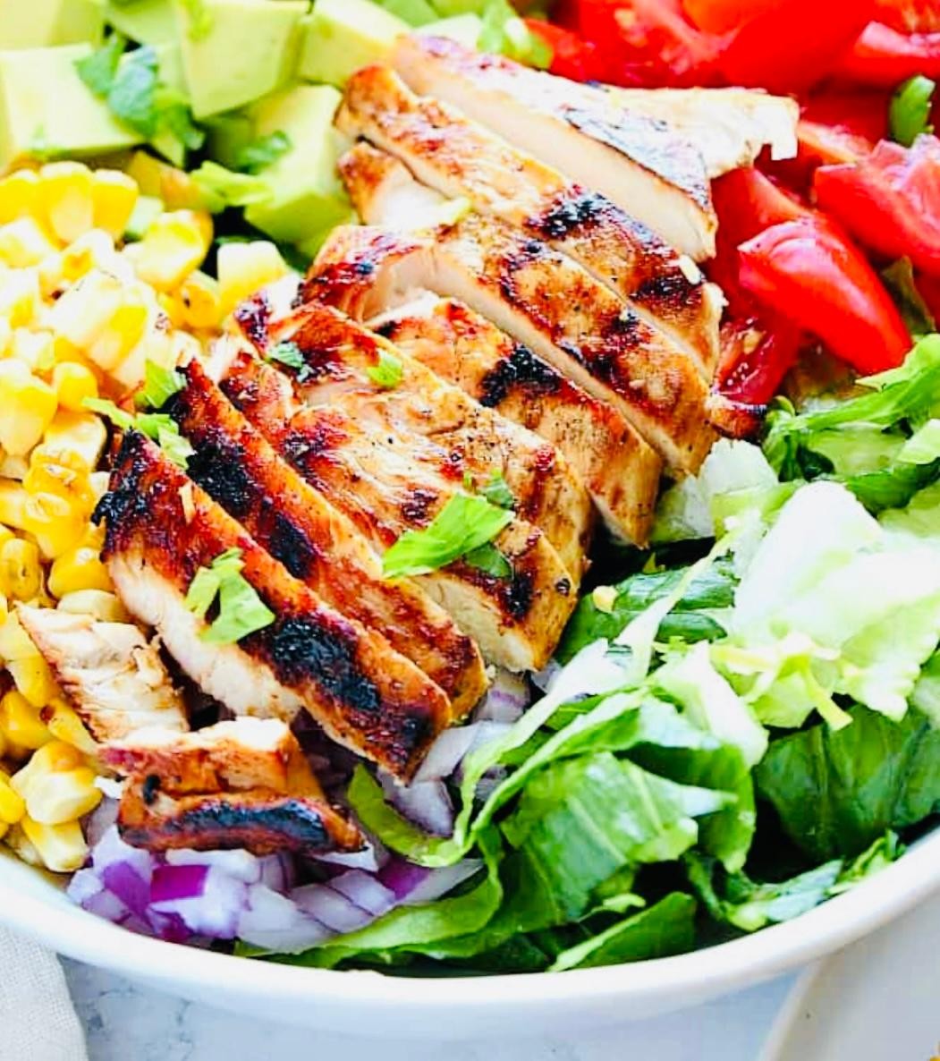 GRILLED CHICKEN SALAD (MEAL) - PRICE PER PERSON