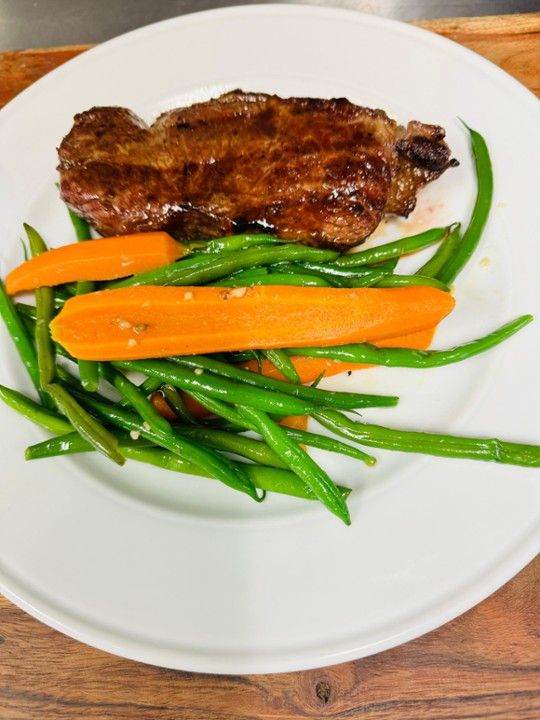 Delancey's Grilled New York Strip Steak*