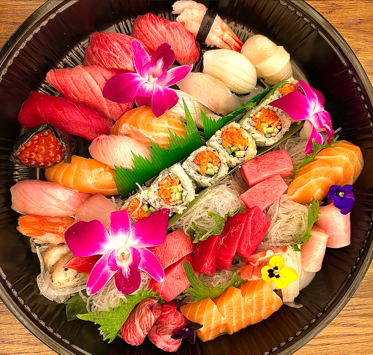 B. Sushi 15pcs + Sashimi 15pcs + 1 Roll (California or Spicy Tuna)