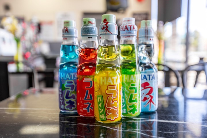 Ramune, Lychee (6.8 oz)
