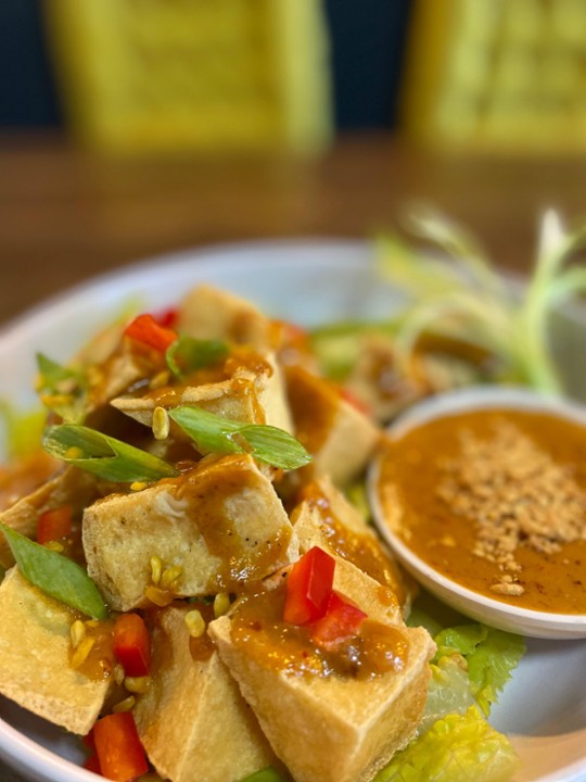 Fried Tofu w/Thai peanut sauce