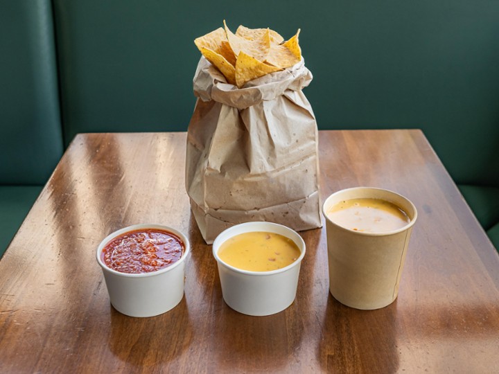 Queso Dip (1/2 Pint)