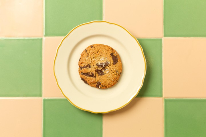 Salty Chocolate Chip Cookie