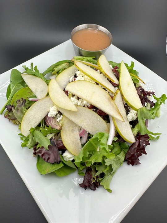 Pear & Goat's Cheese Salad