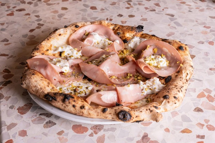Mortadella  Pizza