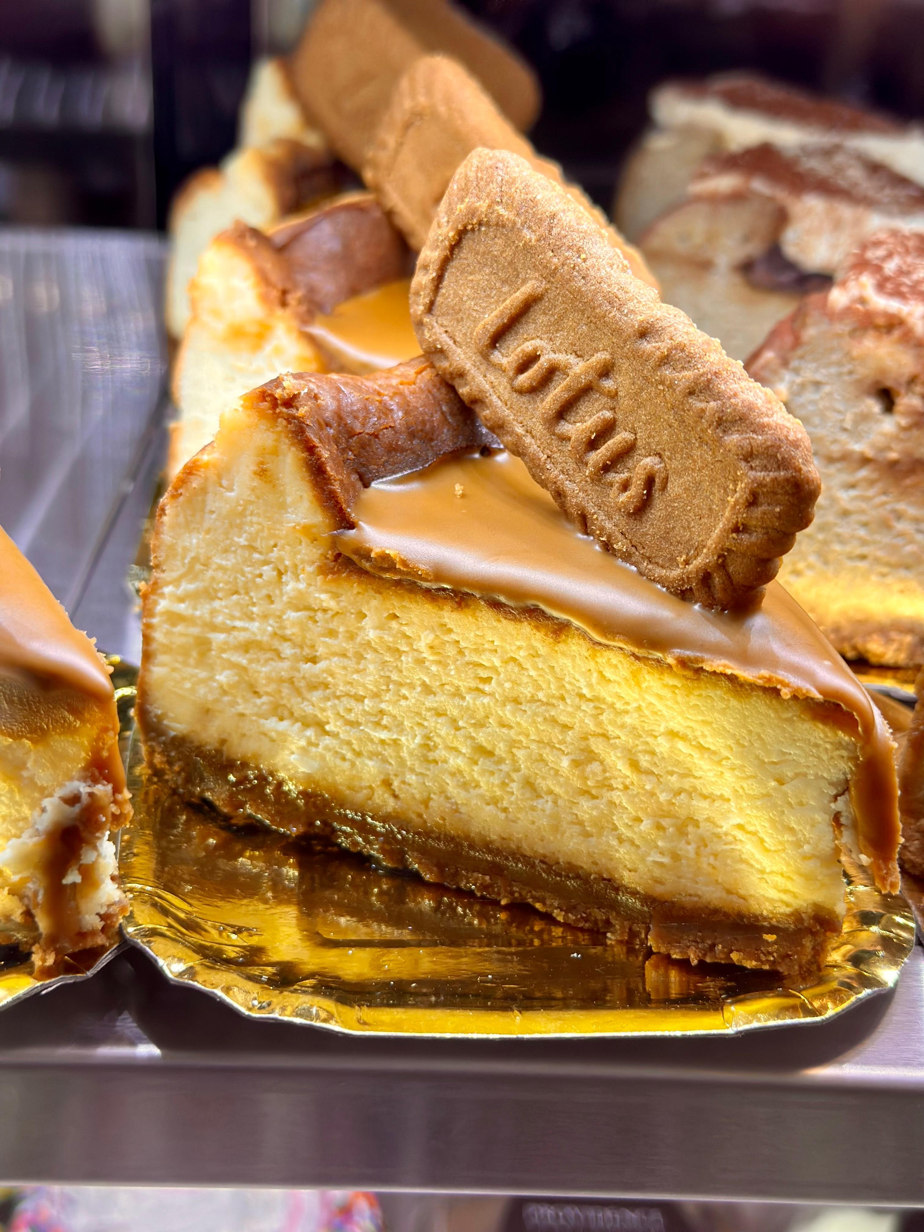 Lotus Cookie Butter Cheesecake