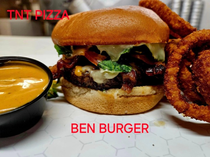 BLT (BEN) BURGER AND SIDE OF ONION RINGS