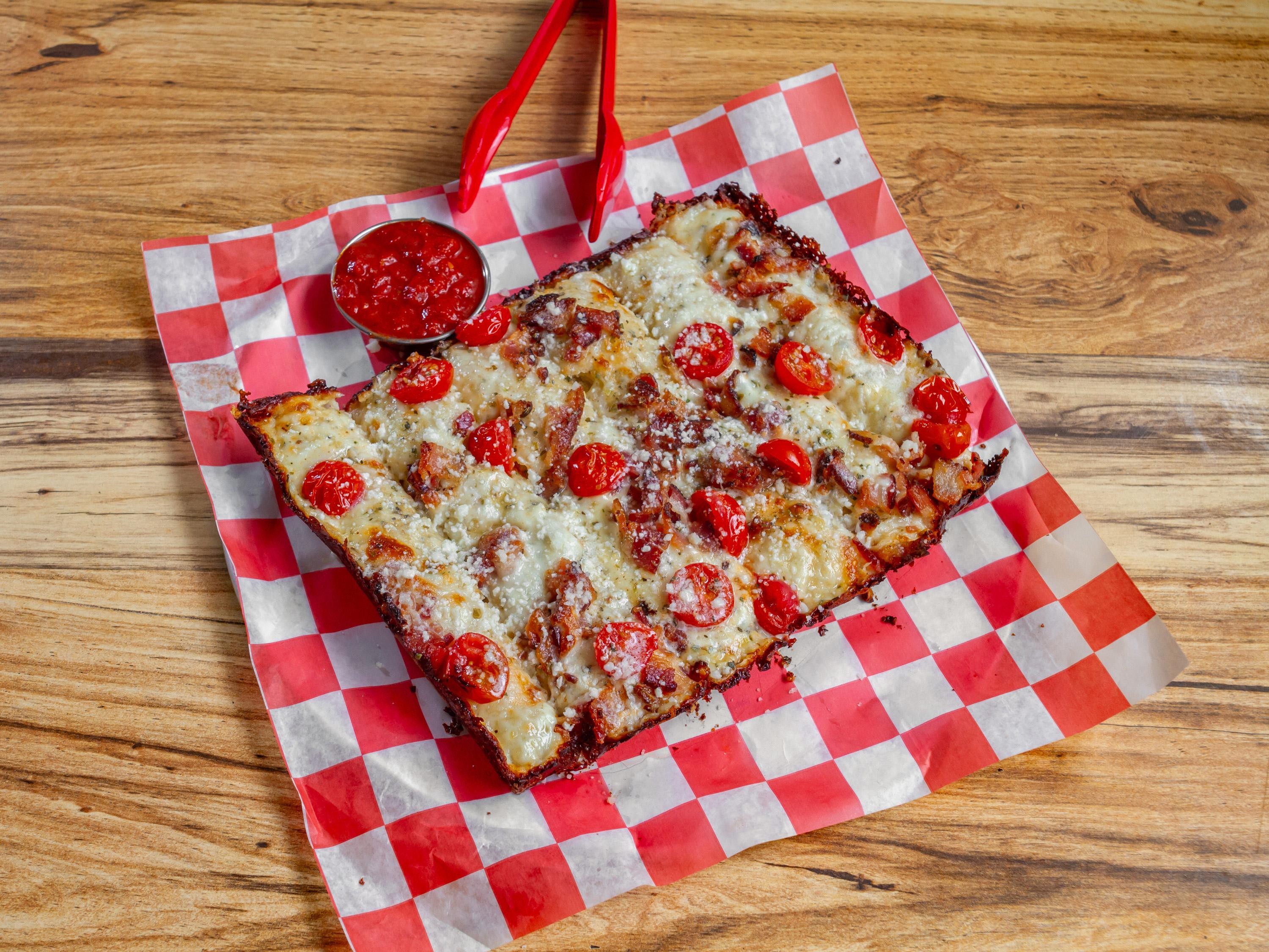 Bacon Tomato Cheesy Bread