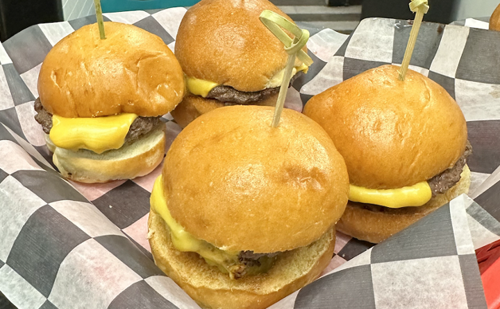 Cheeseburger Sliders