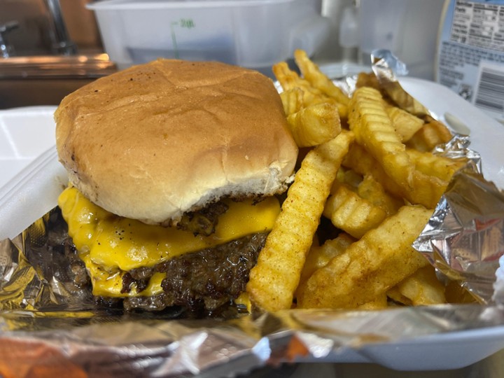 Triple Classic Cheeseburger