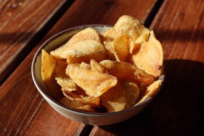 Parmesan Tuscan Herb Potato Chips
