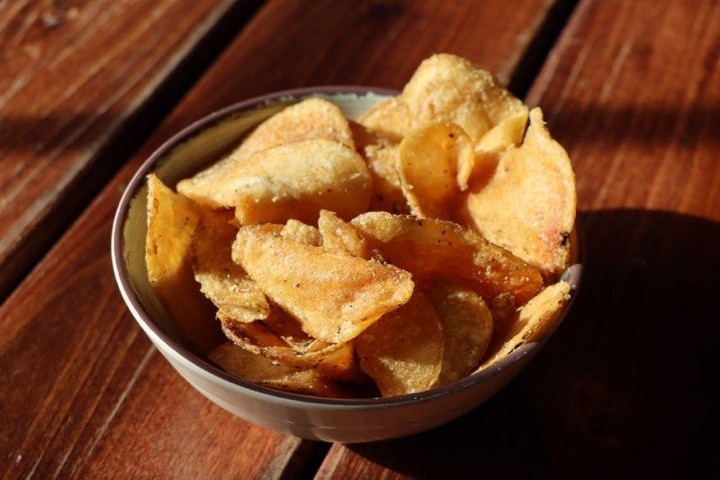 Parmesan Tuscan Herb Potato Chips