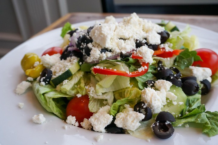 LG  Greek Salad