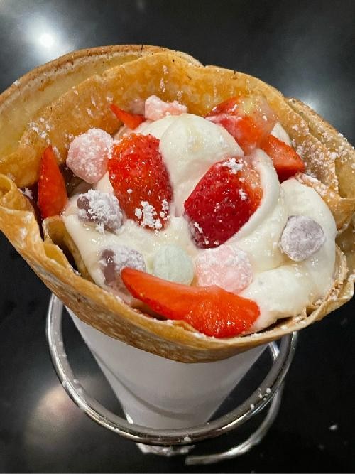 Strawberry Crêpe