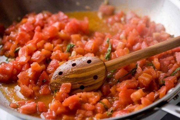 Tomato Saute