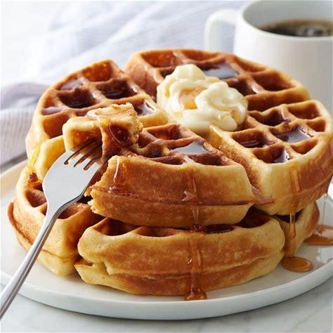 Waffles + Meat + Topping Choice