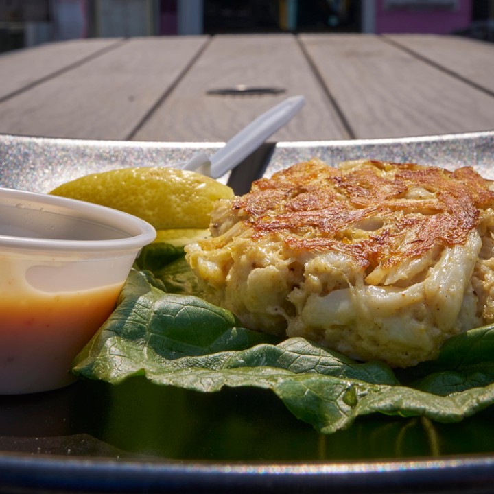 Plain Jumbo Lump Crab Cake(bed of lettuce)