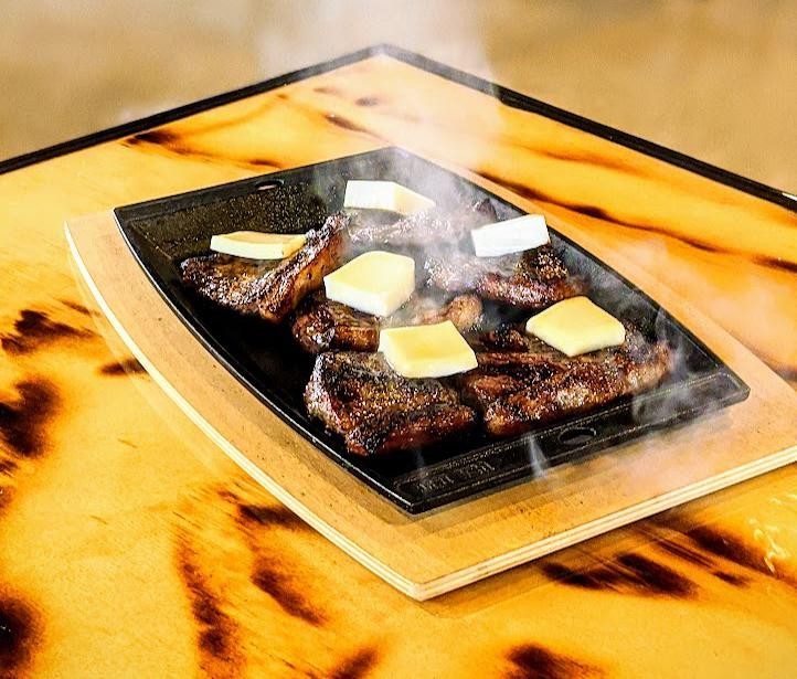 Sizzling Steak & Cheese Platter