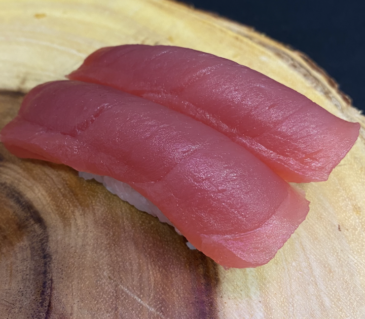 Maguro Nigiri