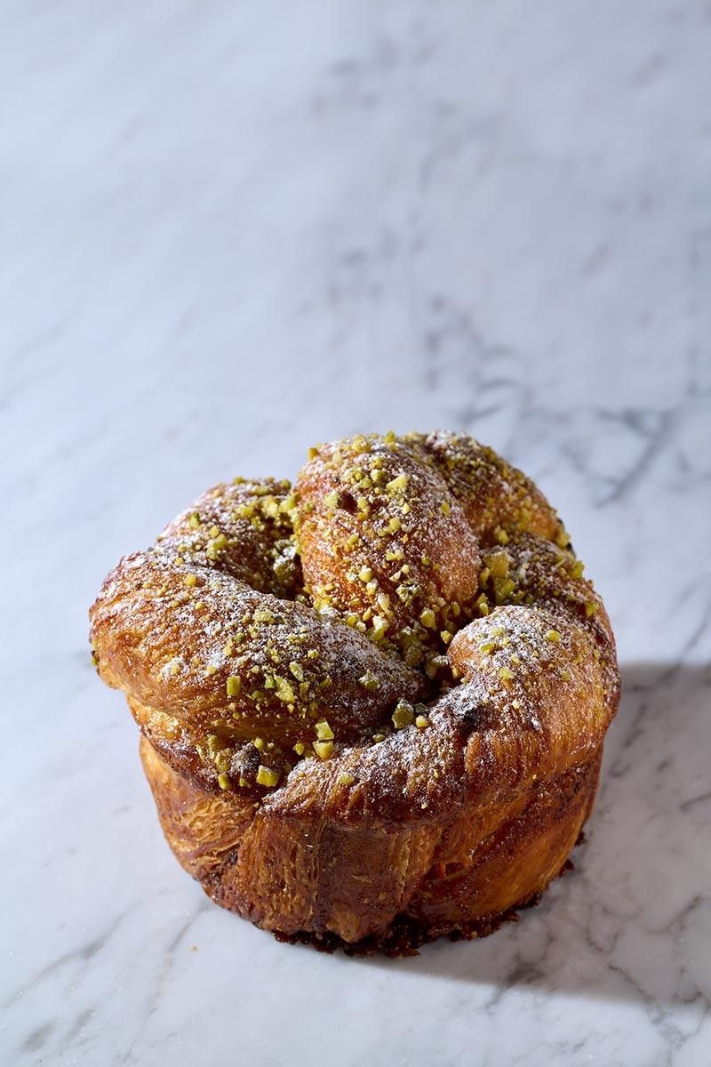 Croissant - Cardamom Bun with Pistachio and Apricots