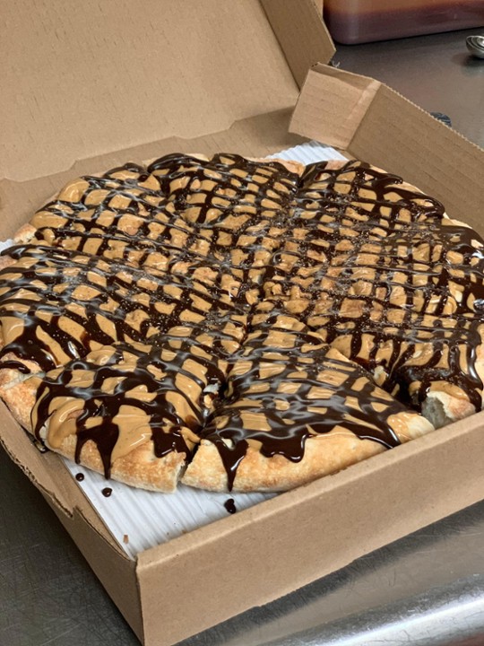 PEANUT BUTTER & CHOCOLATE PIZZA