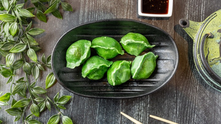 Steamed Chicken & Cabbage Dumpling 鸡肉白菜馅