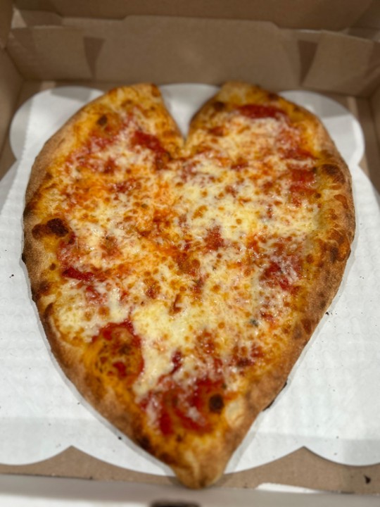 HEART 16” CHEESE PIZZA