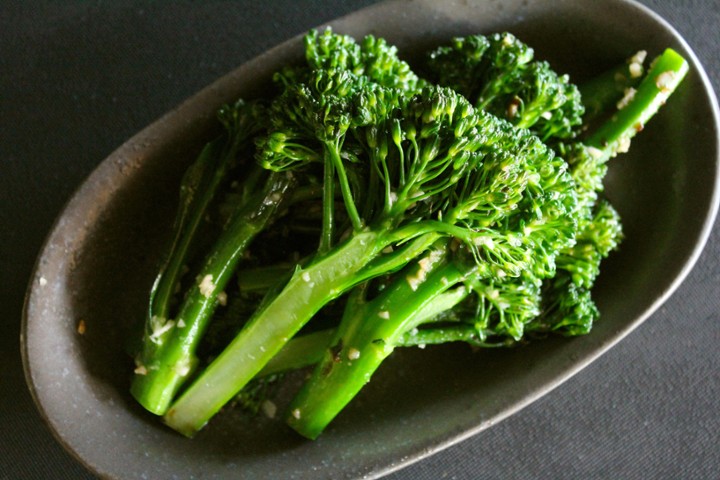 Wok-Seared Broccolini