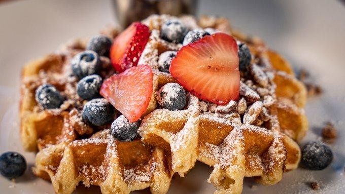 Pearl Sugar Waffles