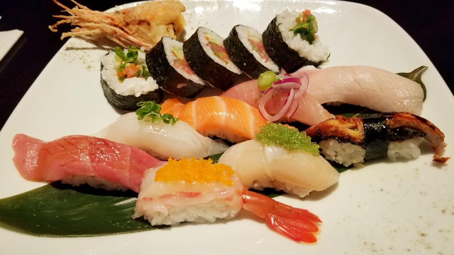 Assorted Sushi Deluxe