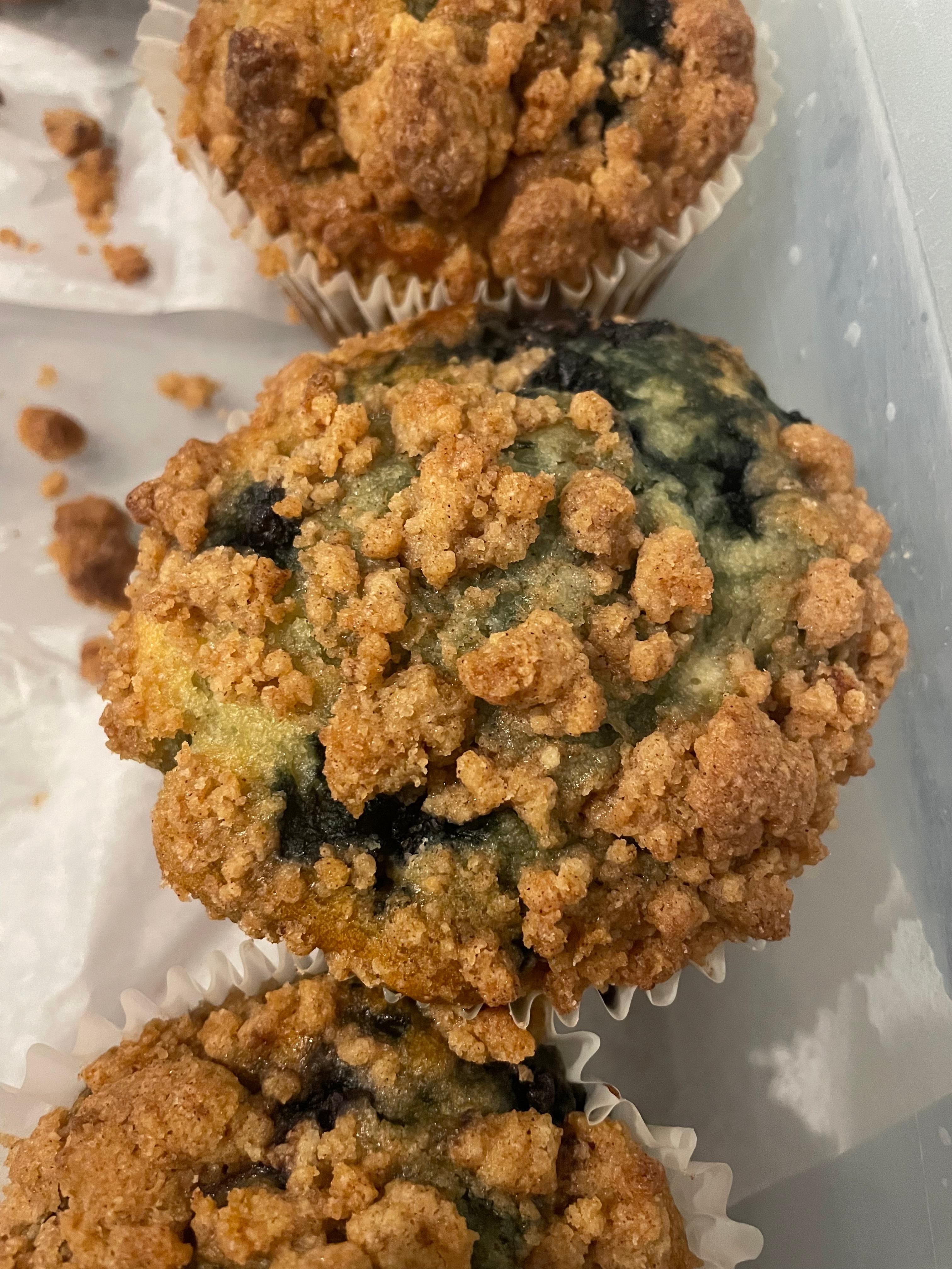 Gluten-Free Blueberry Streusel Muffins