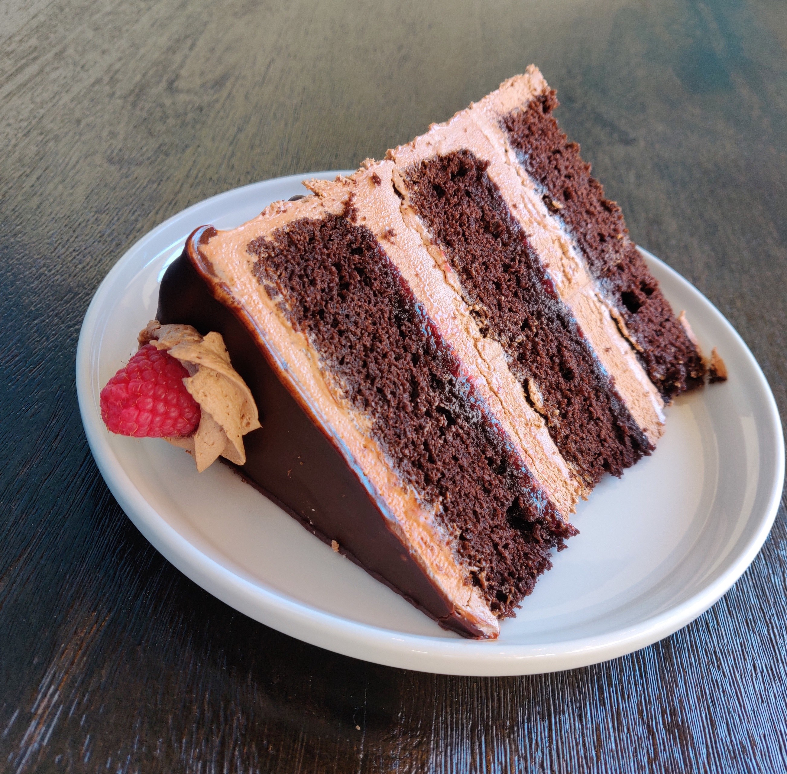 Chocolate Raspberry Cake Slice