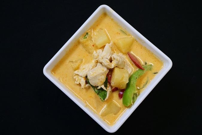 Pineapple Curry