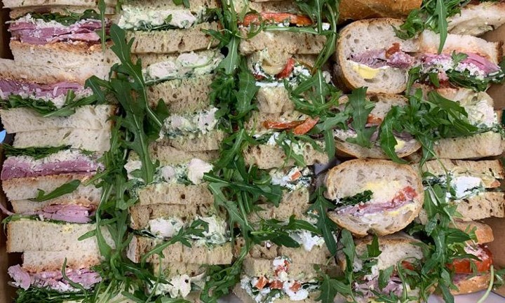 Small sandwich platter