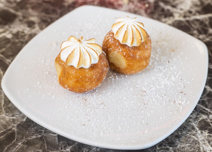 Mini Lemon Meringue Beignet