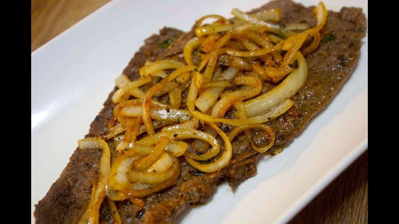 Bistec Encebollado/ Stir Fry Steak with Onions & Peppers